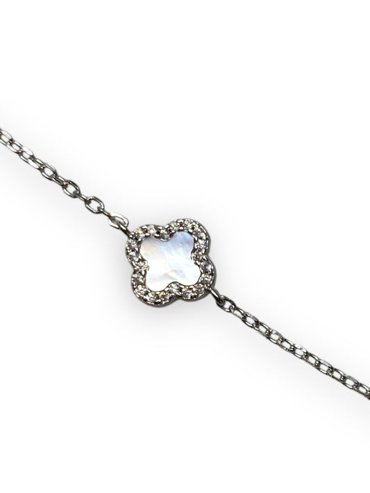 Tatrafillo, Mother of Pearl Clover Bracelet